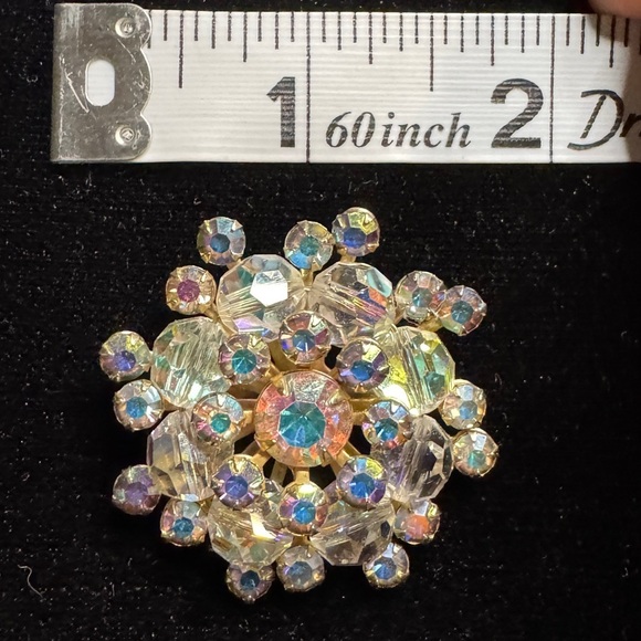 Vintage aurora borealis brooch - Picture 4 of 5